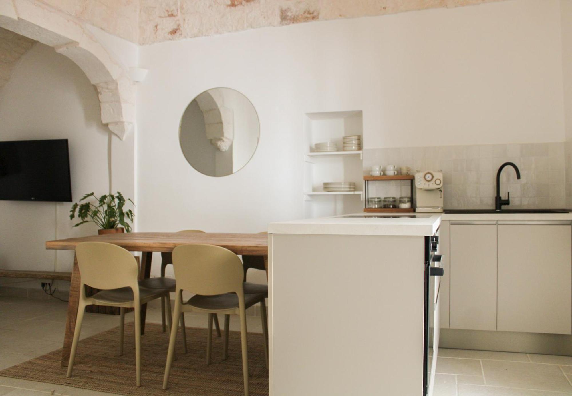 Maja Ostuni Centro - Luxury Apartment Esterno foto